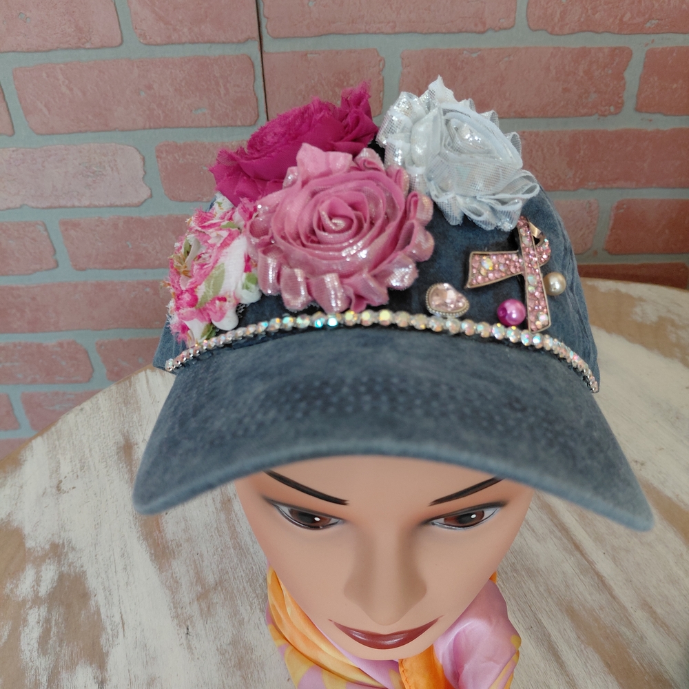 Embellished Floral Denim Baseball Cap - Pink & Gray
